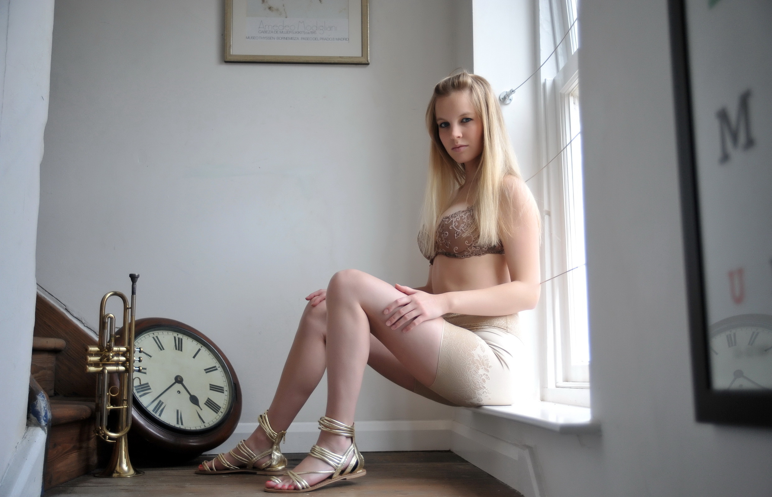 girls, lingerie, tits, models, blonde, malisa moir, clock, trumpet, rose delight