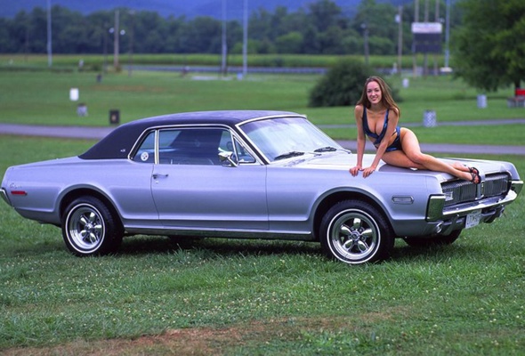 Smile, Lingerie, Car