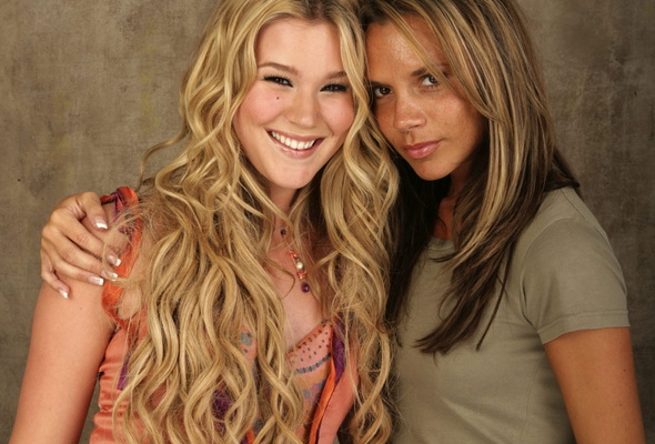 joss stone, actress, blonde, smile, victoria beckham