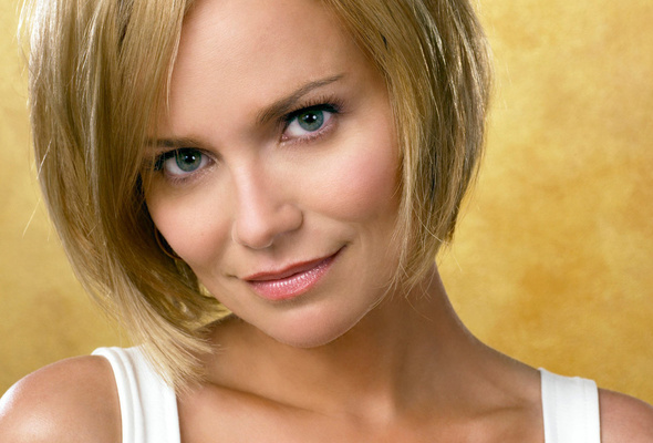 kristin chenoweth, singer, actress, blonde, smile