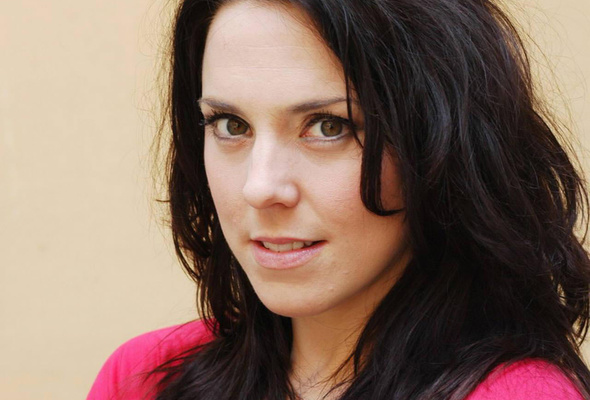 melanie chisholm, singer, melanie c, brunette, spice girls