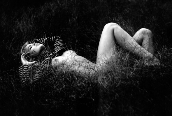 grass, boobs, blond, black & white, naked, tits, outdoor
