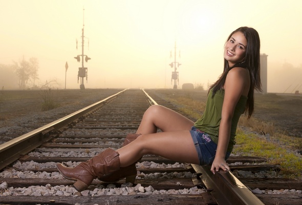 girl, sexy, cute, sweet, legs, hips, boots, jeans shorts, long hair, smile, look, ring, jasmin, railline, denim shorts, railroad