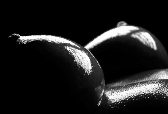 Naked big boobs woman desktop black and white 1920x1080 Wallpaper Black And White Boobs Breast Oiled Sexy Desktop Wallpaper Xxx Walls Id 63277 Ftopx Com