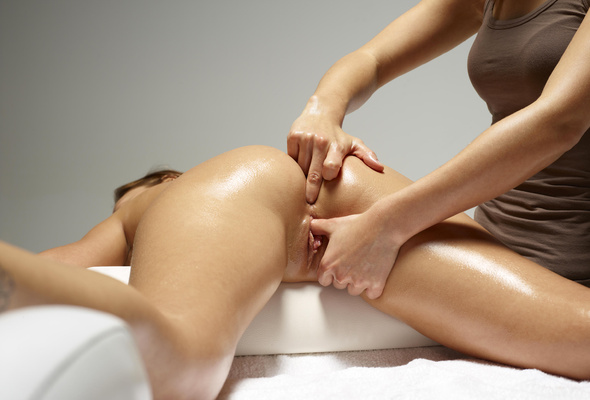 Teen Bum Massage - Nude teen oil massage - Hot Nude