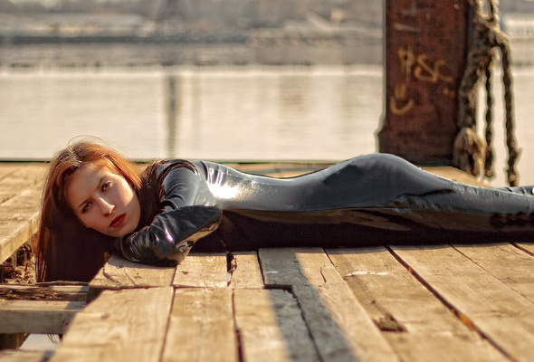 young, redhead, alternative, amateur, model, slim, sexy babe, long hair, posing, laying, outdoor, erotic, red lips, black, latex, catsuit, fullsuit, shiny, rubber, fetish, riga, fetish babe