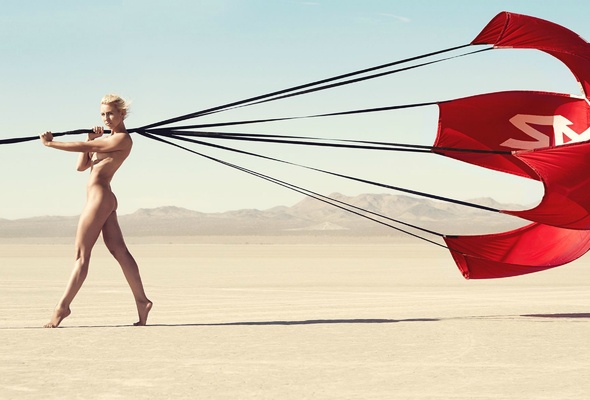 courtney force, blonde, nude, parachute, desert, sand, dragracer, daughter