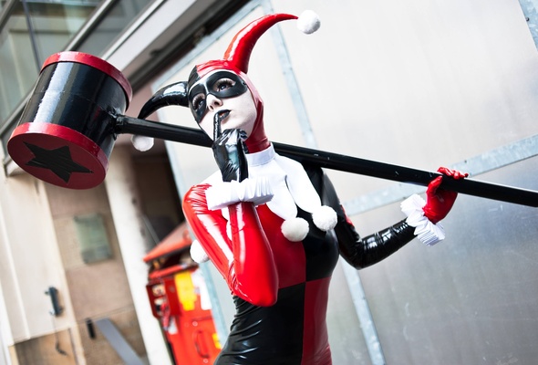 young, slim, cosplayer, amateur, model, slim, sexy babe, close up, posing, outdoor, tight clothes, shiny, pvc, catsuit, mask, cosplay, harley quinn, erotic, fetish babe, big hammer, hi-q