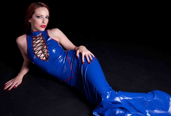 emily marilyn, american, alternative, fetish model, redhead, diva, sexy babe, long hair, posing, laying, pin up style, blue, latex, robe, sexy, decollete, erotic, fetish babe, marilyn, red lips, hi-q, shiny, rubber, fetish