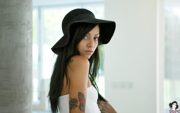 zad, suicide girl, model, brunette, sexy, tattoo, tanned, hat, long hair, suicide girls