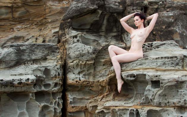 anne, stone, brunette, nude, naked, outdoor, boobs, legs, tits, cliff