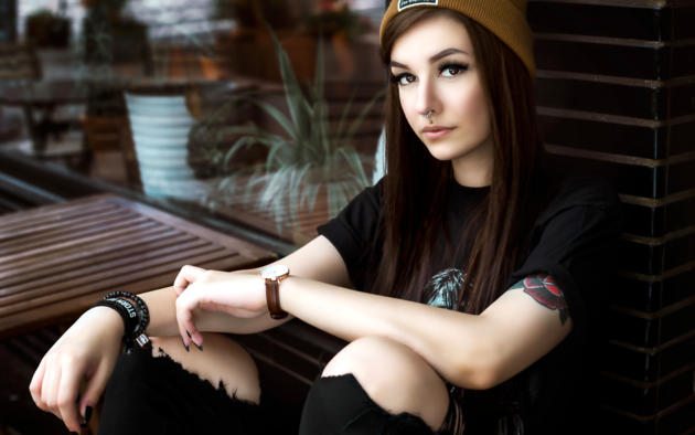 laura henning, model, brunette, long hair, germany, beanie, tattoo, 4k, piercing