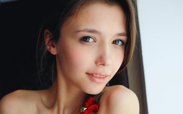 mila d, mila, mila azul, cute face