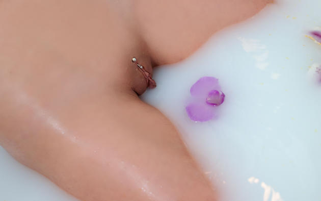 suttin, suicide girls, shaved pussy, labia, pussy, wet, bathroom, bathtub, pierced clit, clitoris piercing