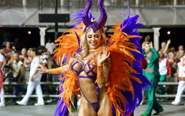 Brazilian Carnival Tits - Wallpaper juliana salimeni, juju, brazilian, brazil, boobs ...