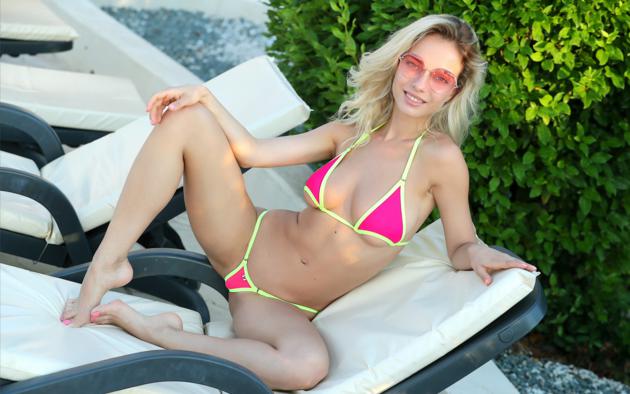 Natalie Topless Beach Bikini - Wallpaper danica jewels, danica, natalie andreeva, blonde ...