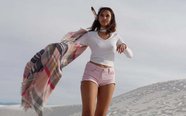 Wallpaper Alejandra Cobos White Sands Nipples Dune Sand Smile Jeans Shorts Sweater