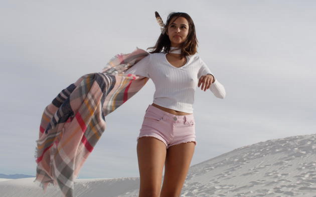 alejandra cobos, white sands, nipples, dune, sand, smile, jeans shorts, sweater