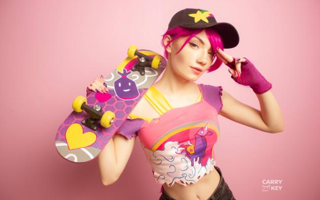 carry key, cosplay, pink hair, skateboard
