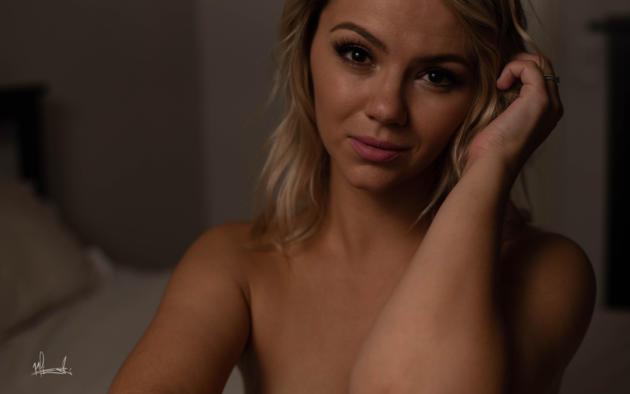 ashlynn brooke, innocent, bed, blonde, pornstar