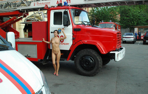 nude, fire brigade, landstrip, front, fire truck, public, roza a, daria, tits, saint petersburg, russia