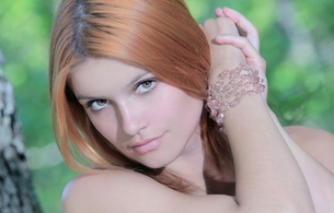 violla a, redhead, forrest, bracelet