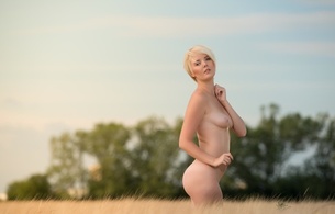 blonde, babe, outdoor, tits, boobs, short hair, sexy, hot, beauty, nicole, cornfield, danish nude model