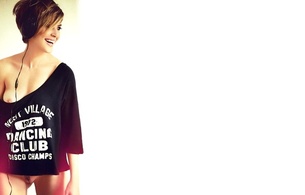 erotic, sexy, nude, girls, cute, sweet, hot, pussy, diana balsini, minimalist wall