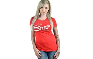 young, blonde, sexy babe, long hair, smile, tattoo, branding, red, shirt, jeans, earrings, piercing, minimalist wall, hi-q