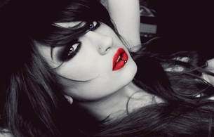 model, white and black, lips, red, face, cute, lolina green, niky macabre