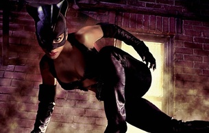 halle berry, sexy babe, ebony, actress, hollywood, glamour, posing, black, leather, costum, mask, pants, top, gloves, high heels, movie, catwoman, sexy, decollete, batman, real celebs wall