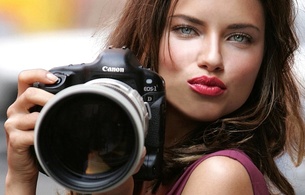 adriana lima, model, brunette, kiss, lips, camera, real celebs wall