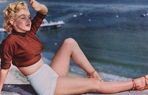 norma jean baker, aka, marilyn monroe, blonde, playmate, celebrity, hollywood, glamour, actress, diva, singer, sex symbol, sexy babe, curves, vintage, diva, outdoor, beach, sand, water, retro, erotic, real celebs wall