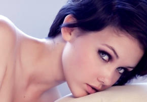 melissa clarke, model, pretty, babe, dark hair, blue eyes, lips, 4k, face, mellisa clarke