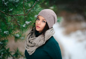 brunette, sweet, cute, look, hat, winter, pine tree, angelina petrova, beanie