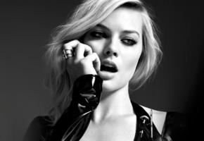margot robbie, model, actress, blonde, sensual lips, australian, aussie, face, black and white, 4k, portrait