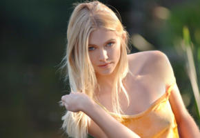 erika e, blonde, long hair, outdoor