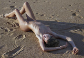 young, sexy, nude, shaved pussy, shaved, erotic, beauty, nipples, teen, tits, wet, oiled, skinny, ribs, beach, sand, unknown