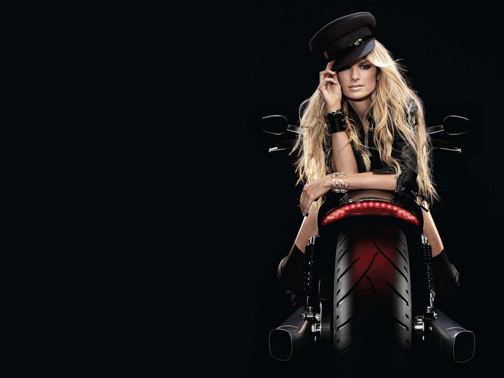 blonde, hat, bike, marisa miller