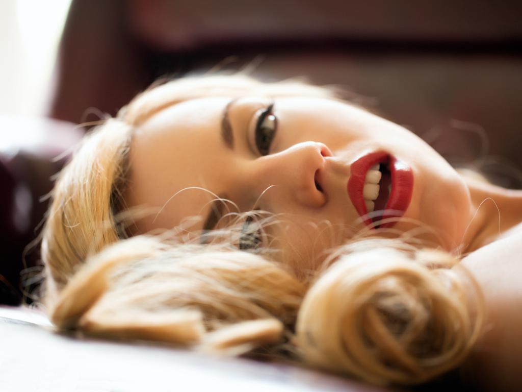 lexi belle, sexy girl, view, look, lips, eyes, hot, sexy, elegant