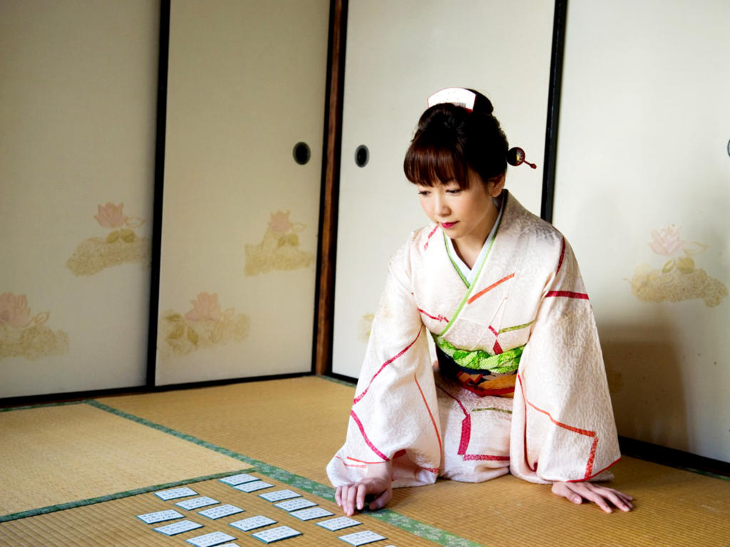 azusa kirihara, tatami, kimono, karuta, new year, asian