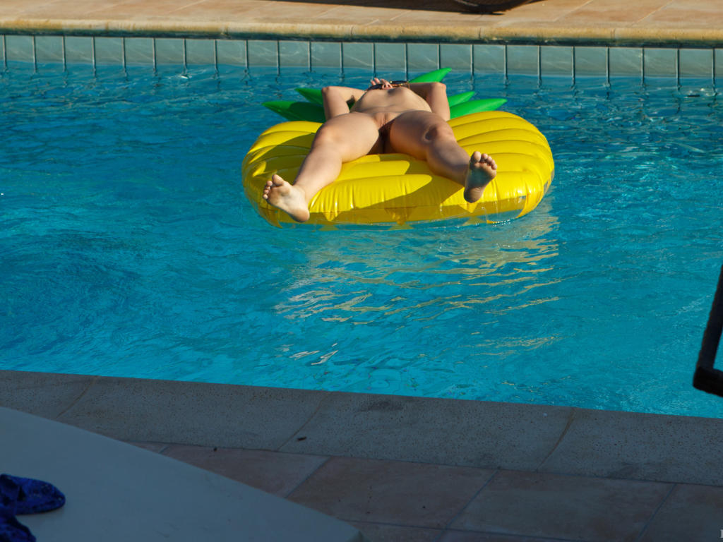 chanel fenn, cali, sandra, hot, model, sexy, teen, young, tits, small tits, pool, pussy, shaved pussy, legs, feet