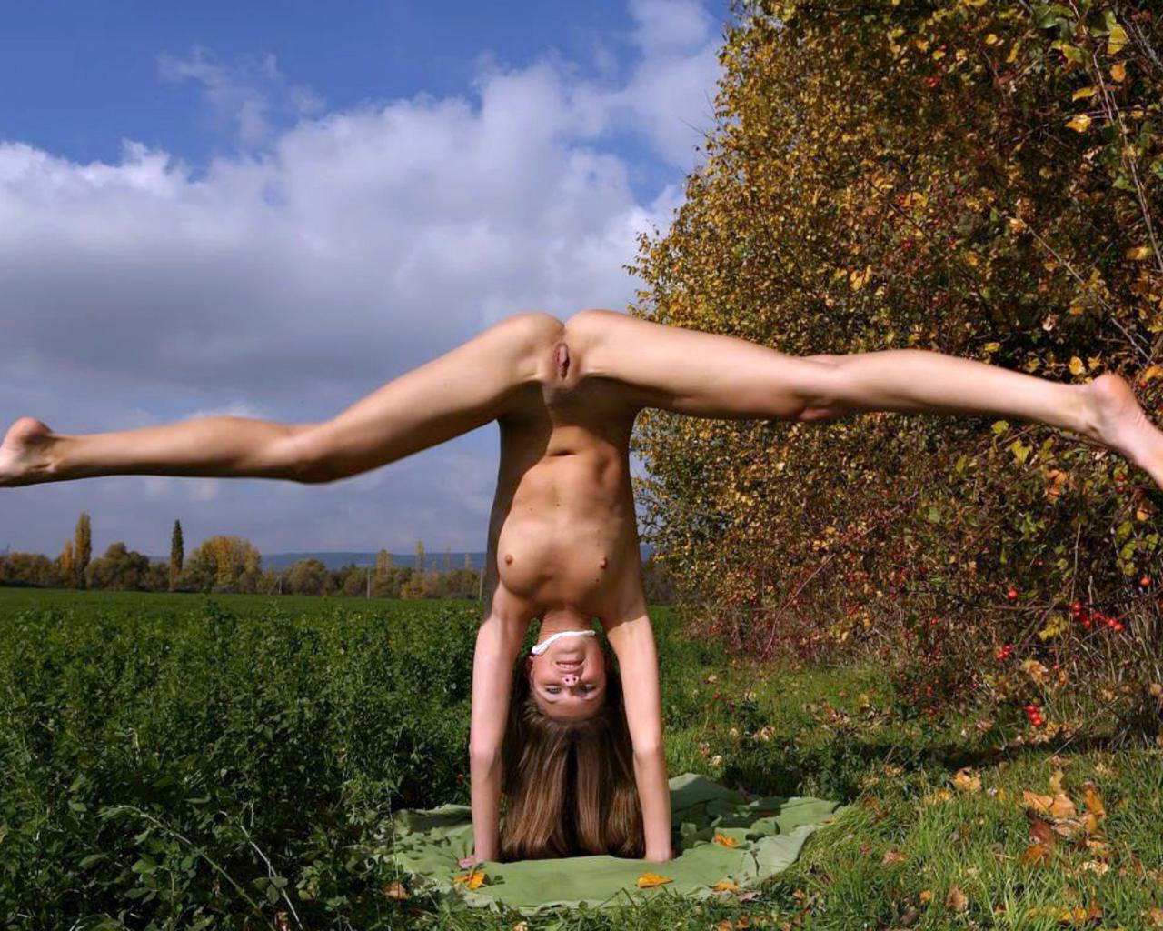 model, blonde, flexible, naked, small tits, hard nipples, hand stand, shaved pussy, big clit, ass, spread legs, nature, whore, sonya d