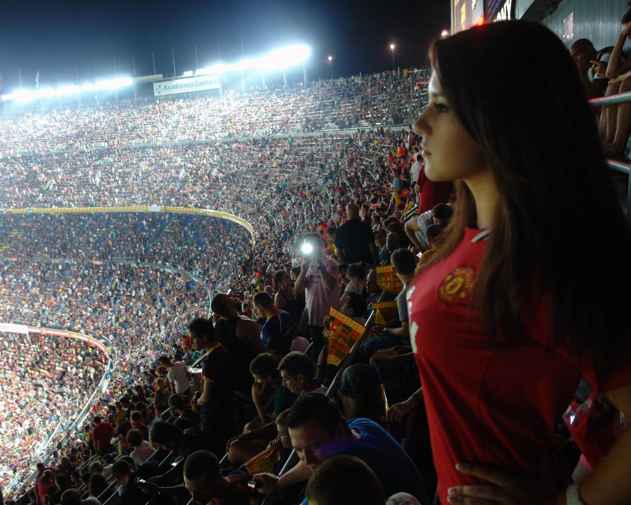 girl, brunette, stadium, cute, long hair, sport, stands, old trafford, manchester united stadium