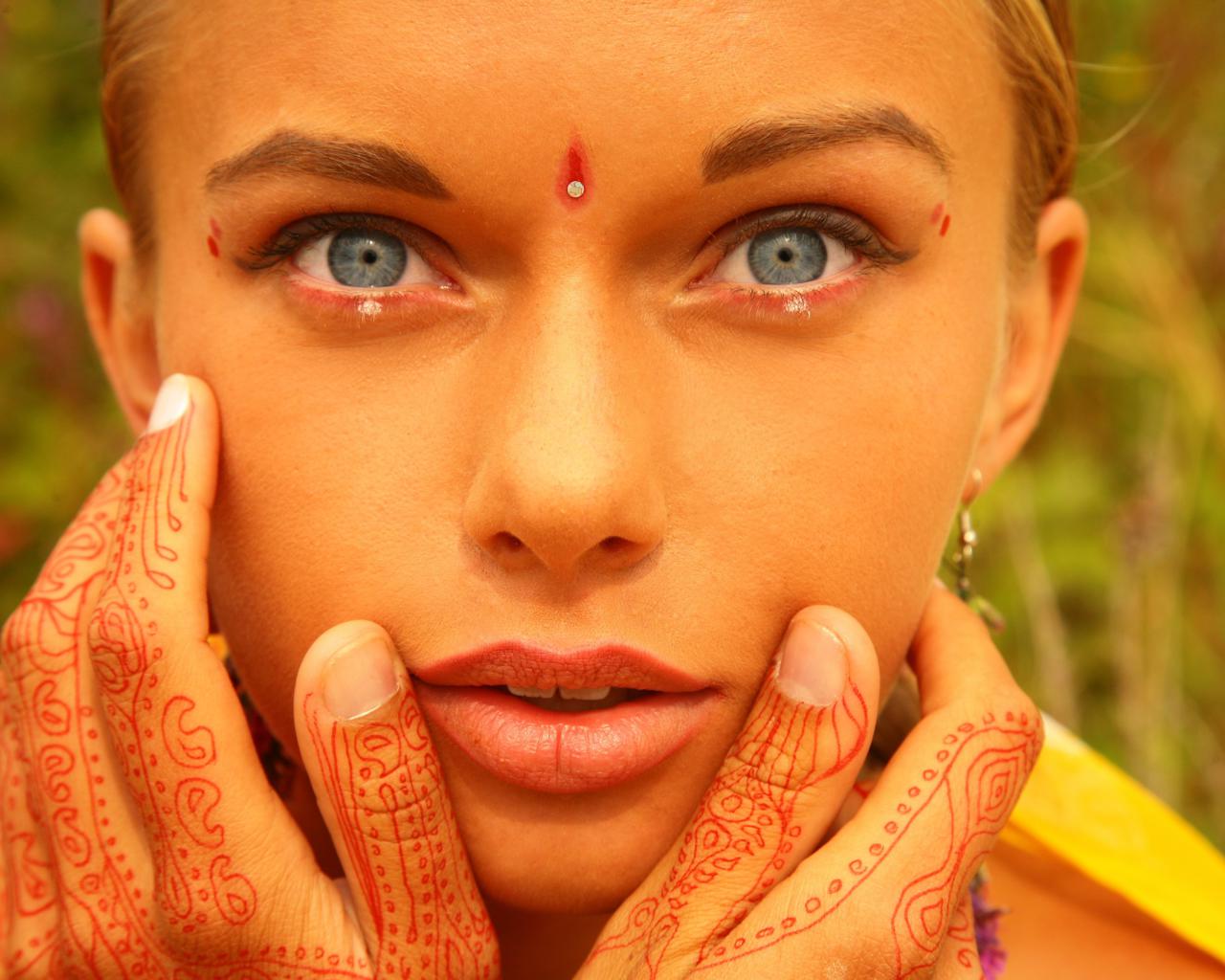 face, blue eyes, wonderful, tattoo, close-up, body art, sexy, hi-q, milena d