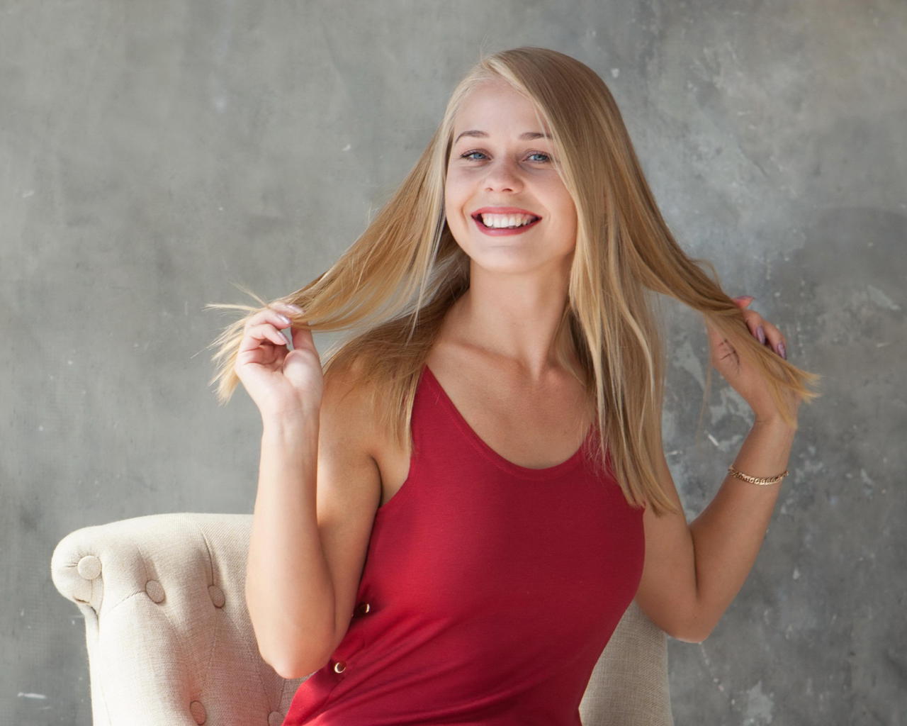 sarika a, red dress, smile, sexy, anna s, darina, darina a, darina nikitina, davina