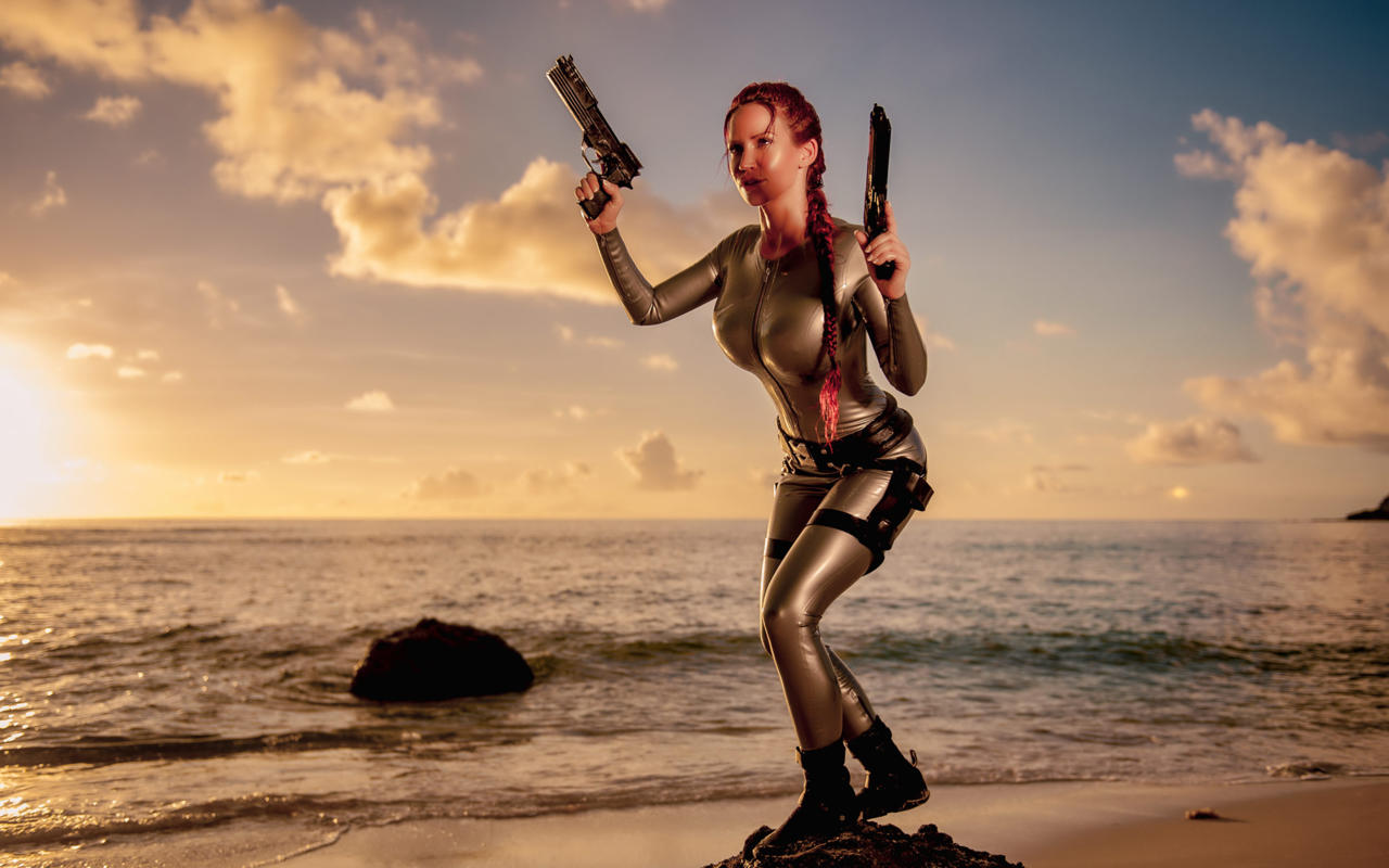 bianca beauchamp, canadian, model, redhead, sexy babe, fetishqueen, cosplay, lara croft, tomb raider, beach, sand, water, wet, latex, catsuit, decollete, queue, pistols, sundown, rubber, fetish, tomb raider set, bianca, tight clothes, real celebs wall