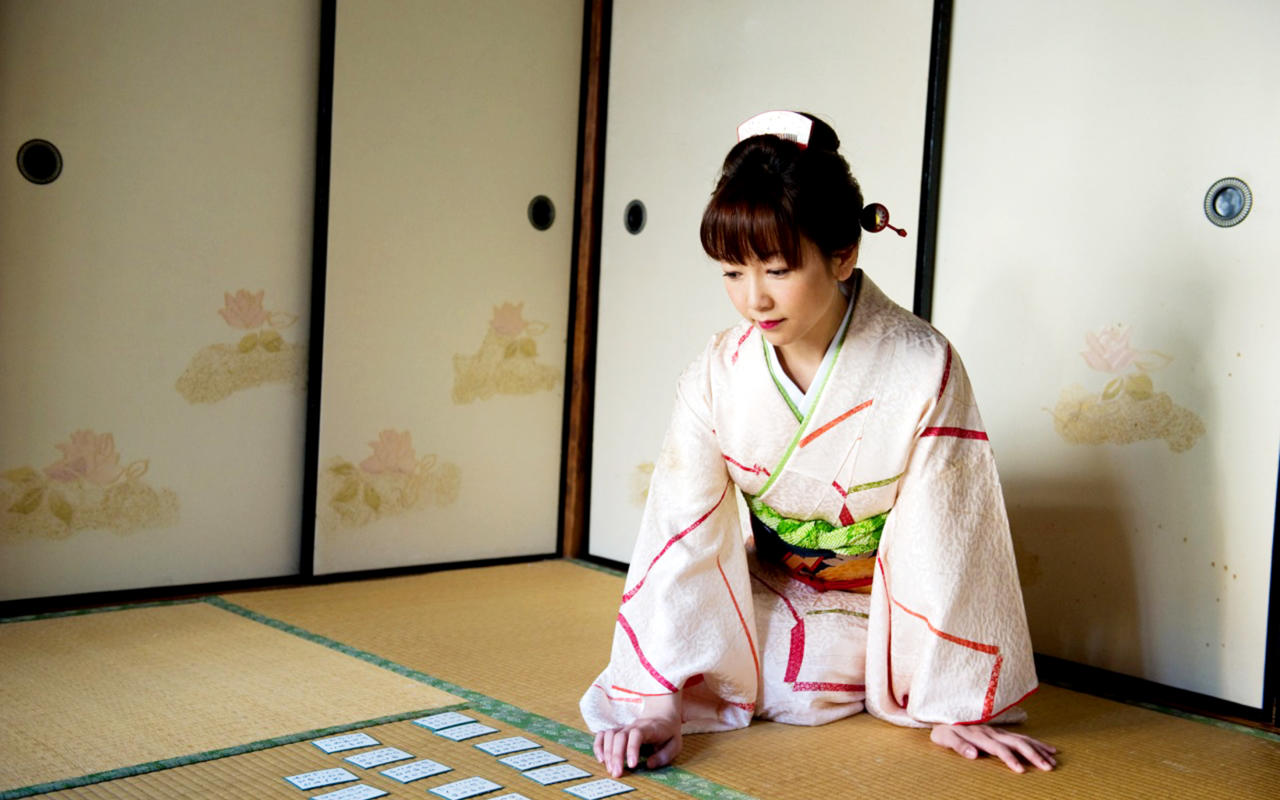 azusa kirihara, tatami, kimono, karuta, new year, asian