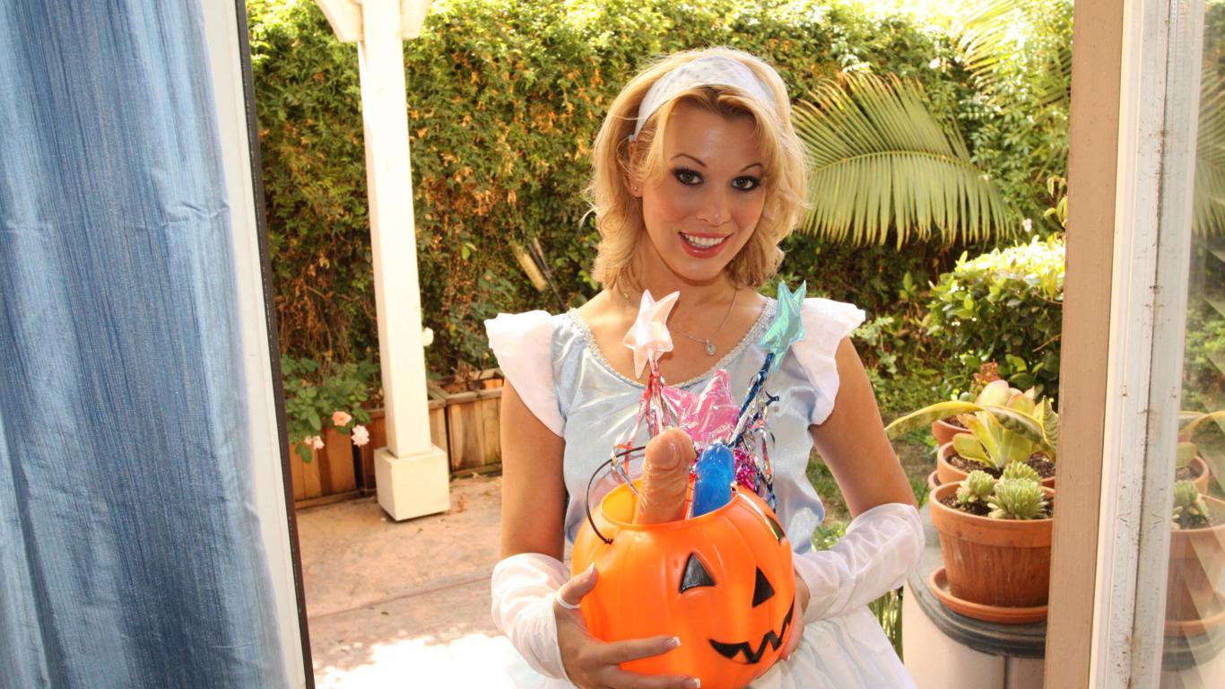 ashley, young, blonde, pornactress, sexy babe, smile, fantasy, cosplay, costum, kinky dressed, toys, dildo, ashley mouthfucked, ashley sweet, ashley coda, skinny, delicious, sexy, small tits, tiny tits, perfect girl, princess