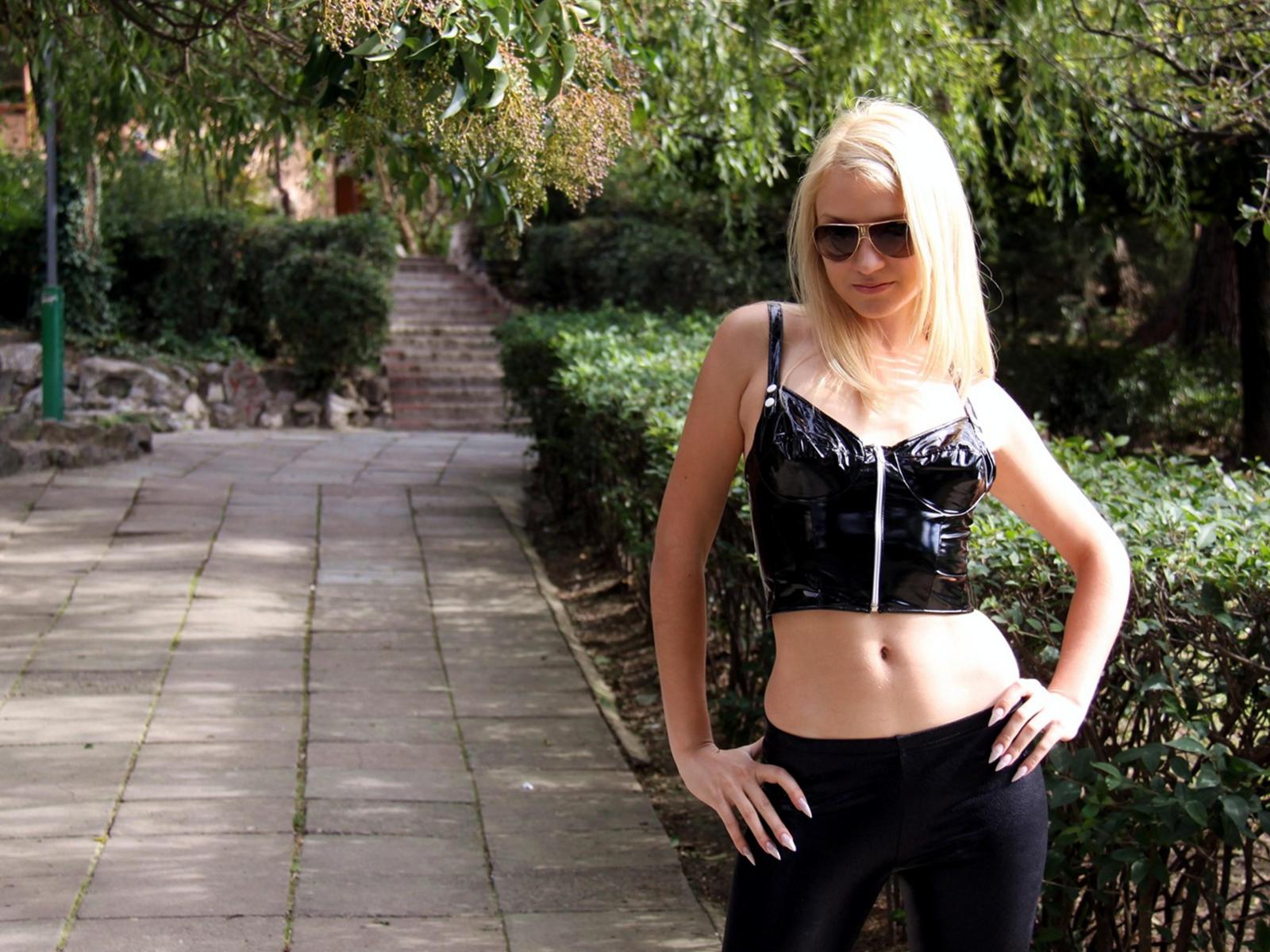 blonde, teen, amateur, corset, sexy babe, pvc, leggins, sunglasses, leggings, hi-q, shiny clothes, fetish babe